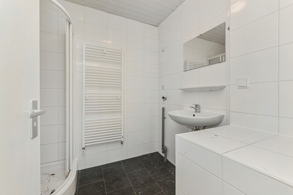 Medium property photo - Van Zeggelenlaan 303, 2524 AK Den Haag